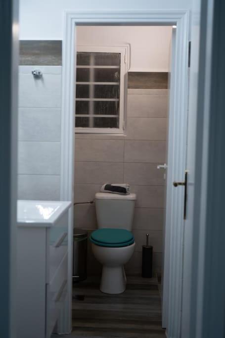 Metaxourgio 2Nd Floor Apartment Athens Exterior photo